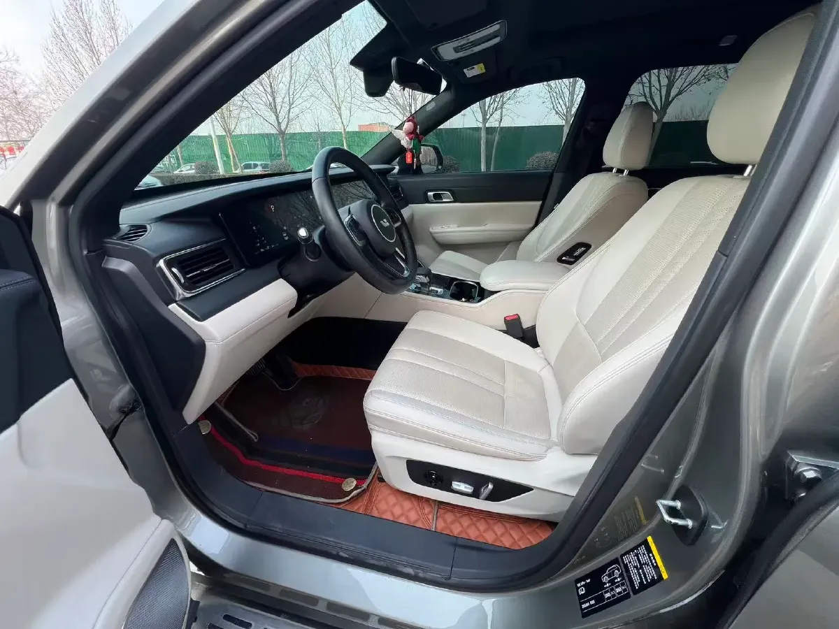 2020 Li ONE Range Extended 131HP REEV 40.5KWH,autocango,china used car exporter,china ev exporter,chinese used car exporter,chinese used ev exporter