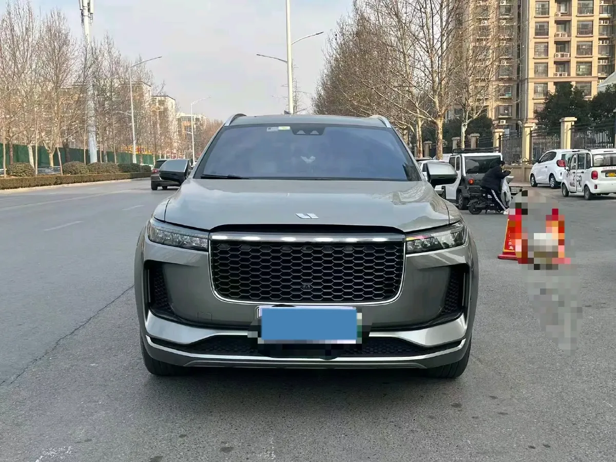 2020 Li ONE Range Extended 131HP REEV 40.5KWH,autocango,china used car exporter,china ev exporter,chinese used car exporter,chinese used ev exporter