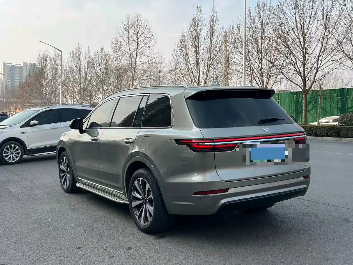 2020 Li ONE Range Extended 131HP REEV 40.5KWH,autocango,china used car exporter,china ev exporter,chinese used car exporter,chinese used ev exporter