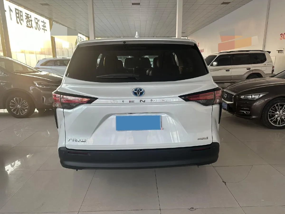2021 Toyota Sienna 2.5L 192HP L4 E-CVT Hybrid,autocango,china used car exporter,china ev exporter,chinese used car exporter,chinese used ev exporter