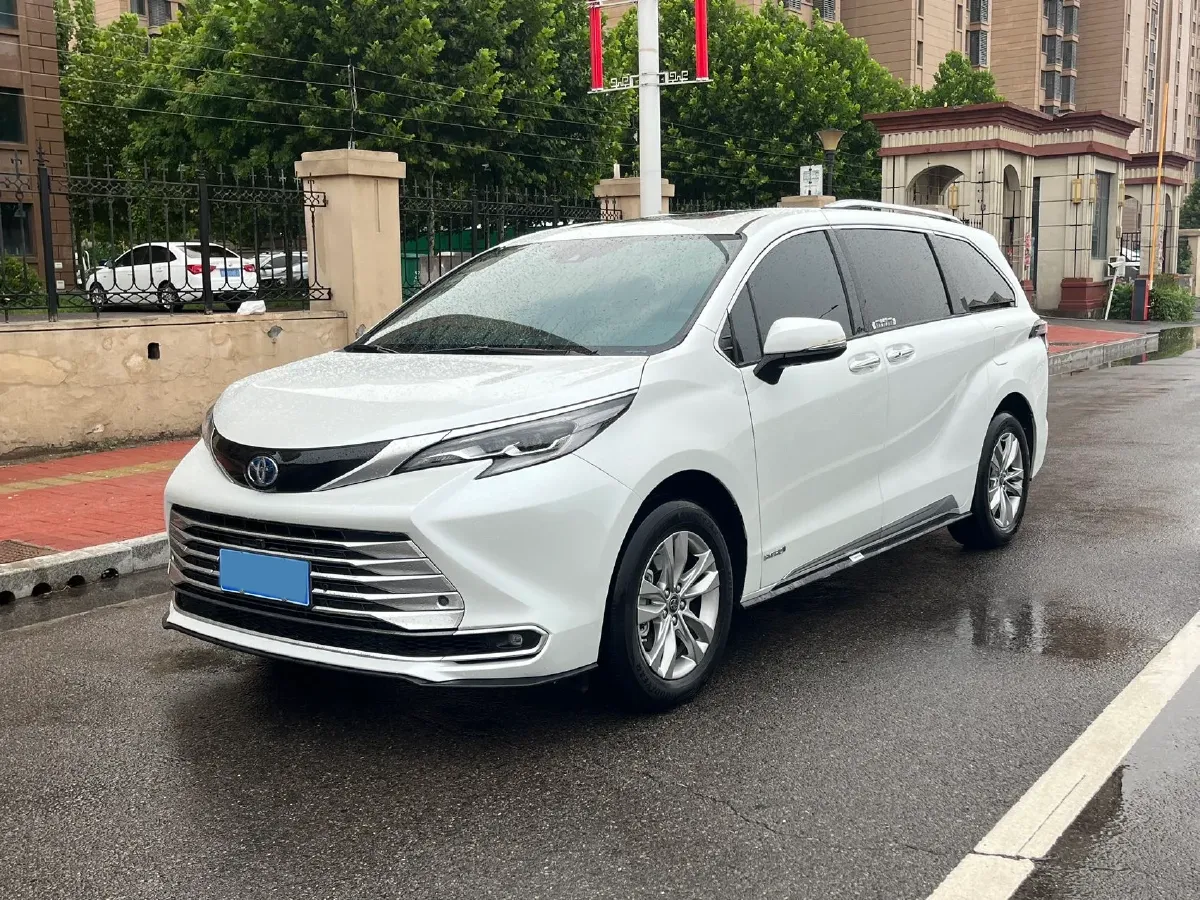 2021 Toyota Sienna 2.5L 192HP L4 E-CVT Hybrid,autocango,china used car exporter,china ev exporter,chinese used car exporter,chinese used ev exporter