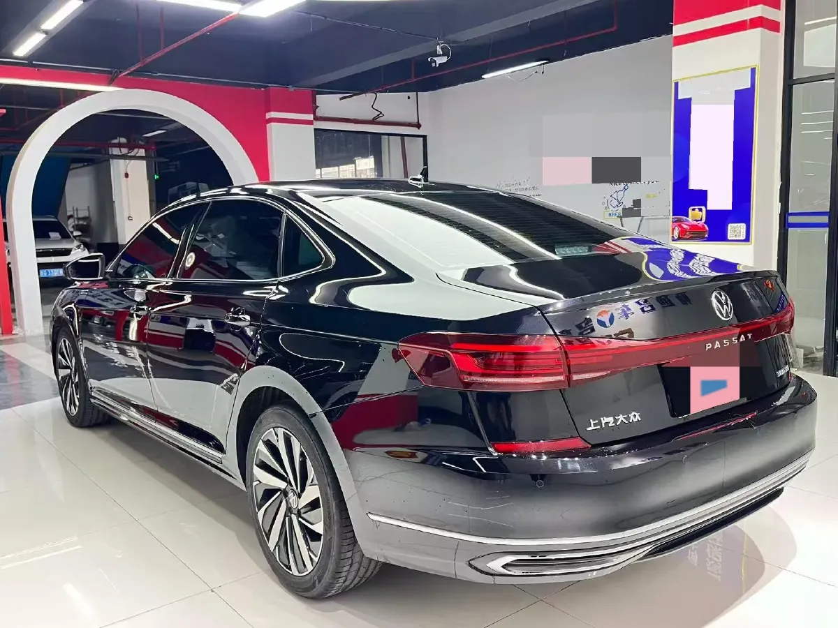 2024 Volkswagen Passat 2.0T 220HP L4 7DCT,autocango,china used car exporter,china ev exporter,chinese used car exporter,chinese used ev exporter