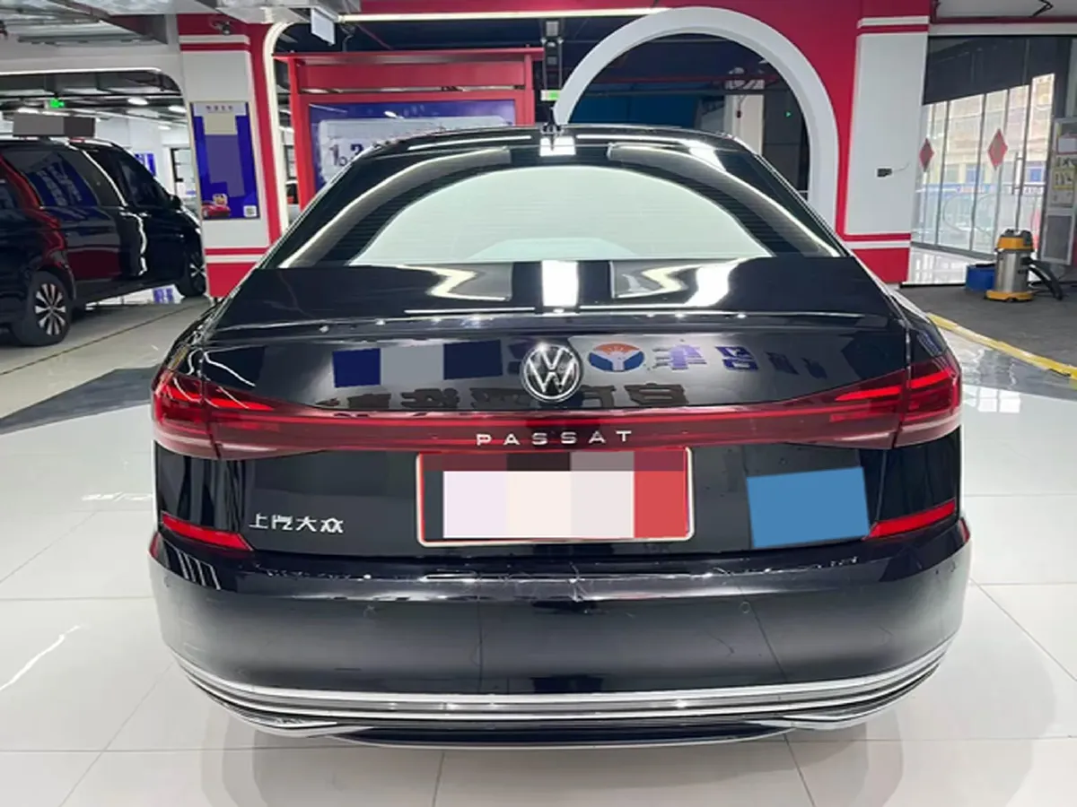 2024 Volkswagen Passat 2.0T 220HP L4 7DCT,autocango,china used car exporter,china ev exporter,chinese used car exporter,chinese used ev exporter
