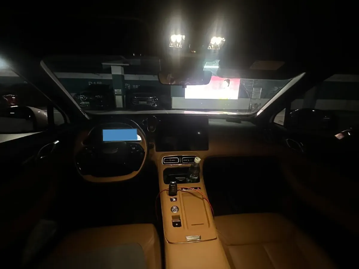 2025 Geely StarRay 1.5T 181HP L4 7DCT,autocango,china used car exporter,china ev exporter,chinese used car exporter,chinese used ev exporter