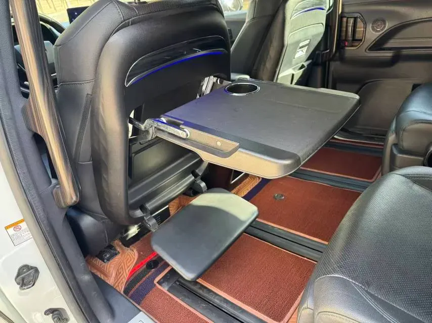 2023 Toyota Sienna 2.5L 189HP L4 E-CVT Hybrid,autocango,china used car exporter,china ev exporter,chinese used car exporter,chinese used ev exporter