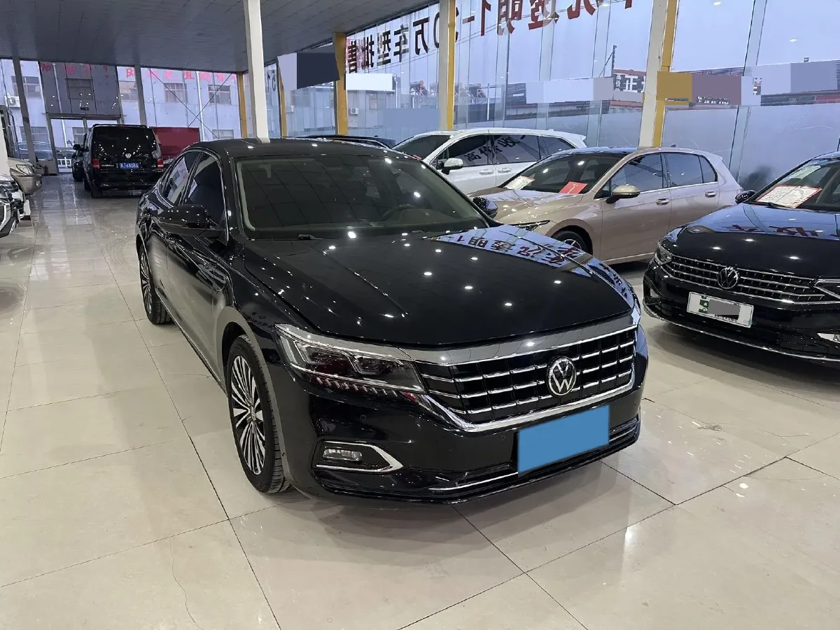 2021 Volkswagen Passat 2.0T 186HP L4 7DCT,autocango,china used car exporter,china ev exporter,chinese used car exporter,chinese used ev exporter