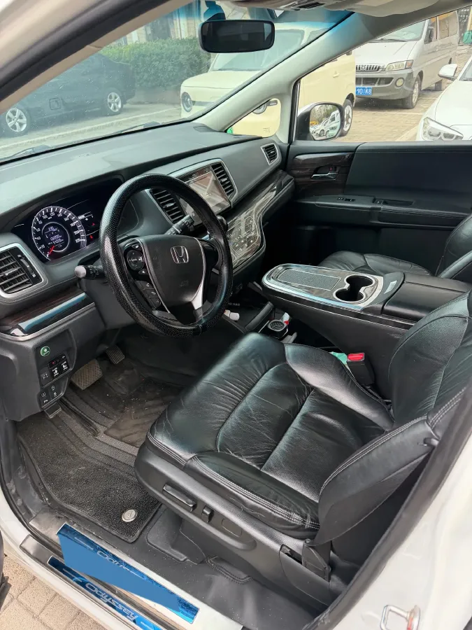 2018 Honda Odyssey 2.4L 186HP L4 CVT,autocango,china used car exporter,china ev exporter,chinese used car exporter,chinese used ev exporter