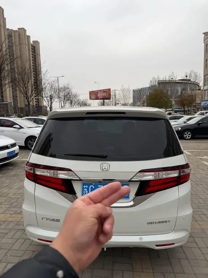2018 Honda Odyssey 2.4L 186HP L4 CVT,autocango,china used car exporter,china ev exporter,chinese used car exporter,chinese used ev exporter