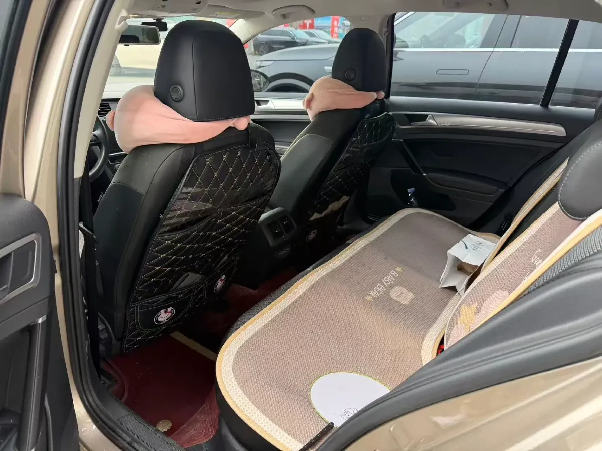 2020 Volkswagen Golf 1.4T 150HP L4 7DCT,autocango,china used car exporter,china ev exporter,chinese used car exporter,chinese used ev exporter