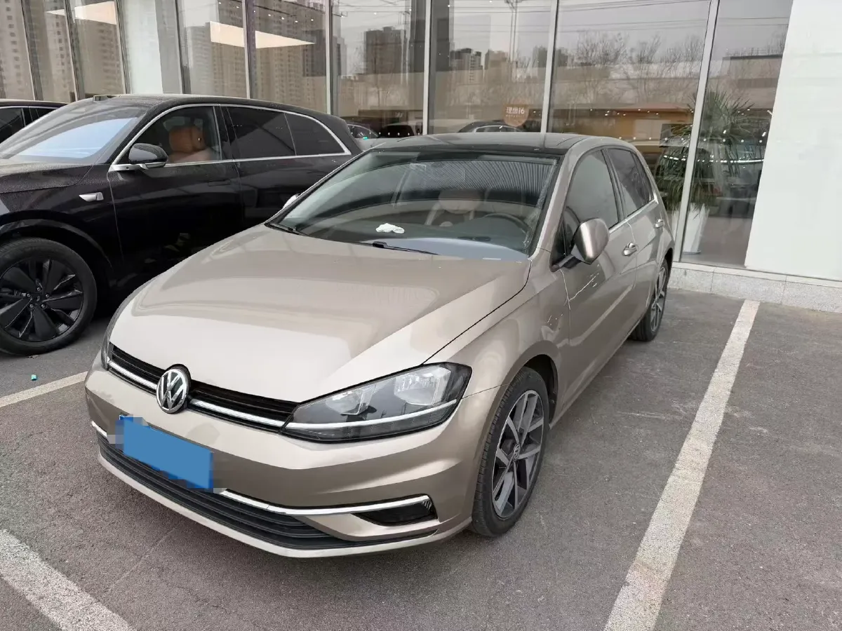 2020 Volkswagen Golf 1.4T 150HP L4 7DCT,autocango,china used car exporter,china ev exporter,chinese used car exporter,chinese used ev exporter