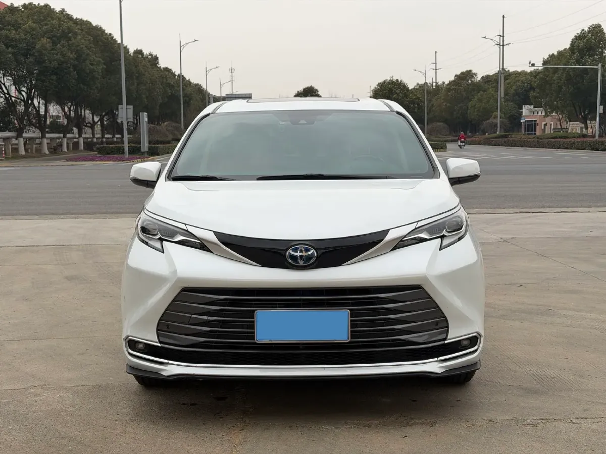 2021 Toyota Sienna 2.5L 192HP L4 E-CVT Hybrid,autocango,china used car exporter,china ev exporter,chinese used car exporter,chinese used ev exporter