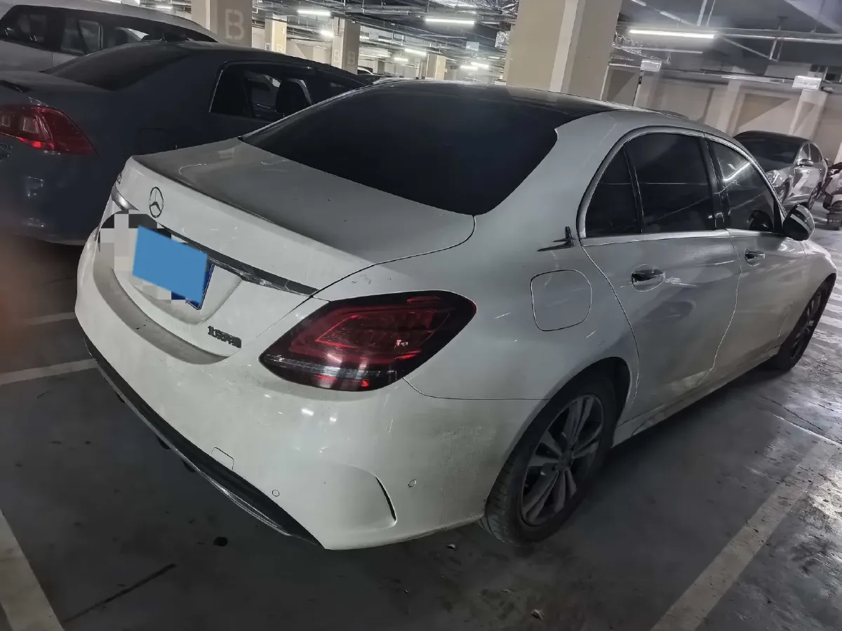 2021 Mercedes-Benz C Class 1.5T 156HP L4 9AT,autocango,china used car exporter,china ev exporter,chinese used car exporter,chinese used ev exporter