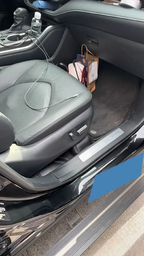 2022 Toyota Highlander 2.5L 192HP L4 E-CVT Hybrid,autocango,china used car exporter,china ev exporter,chinese used car exporter,chinese used ev exporter