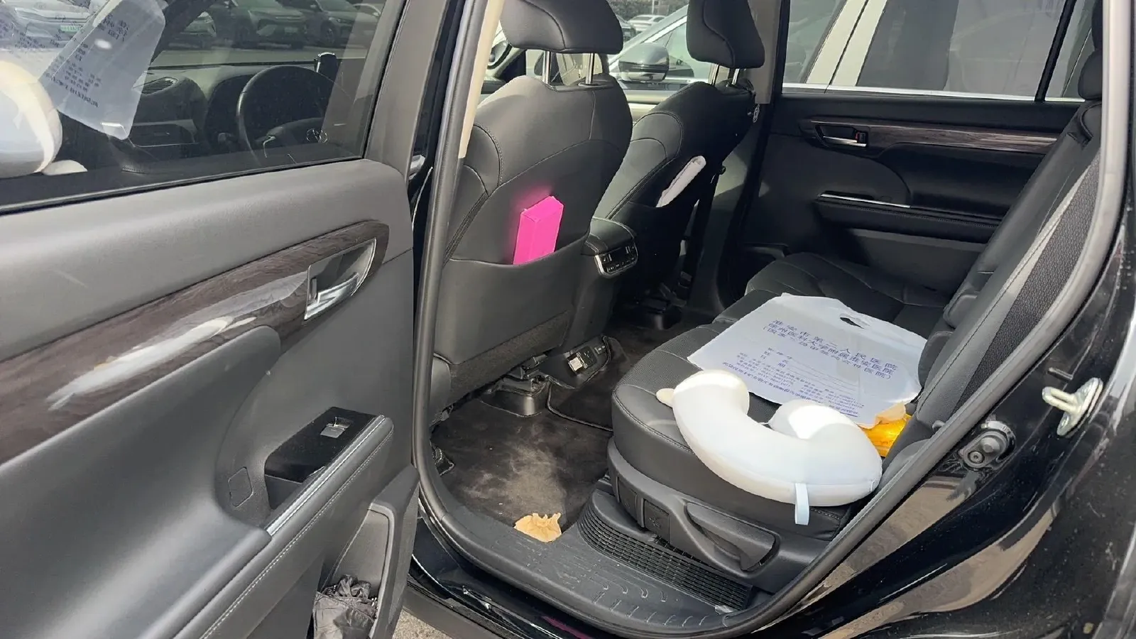 2022 Toyota Highlander 2.5L 192HP L4 E-CVT Hybrid,autocango,china used car exporter,china ev exporter,chinese used car exporter,chinese used ev exporter