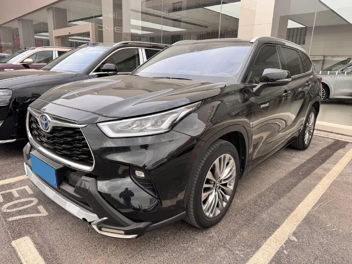 2022 Toyota Highlander 2.5L 192HP L4 E-CVT Hybrid,autocango,china used car exporter,china ev exporter,chinese used car exporter,chinese used ev exporter