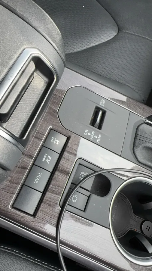 2022 Toyota Highlander 2.5L 192HP L4 E-CVT Hybrid,autocango,china used car exporter,china ev exporter,chinese used car exporter,chinese used ev exporter