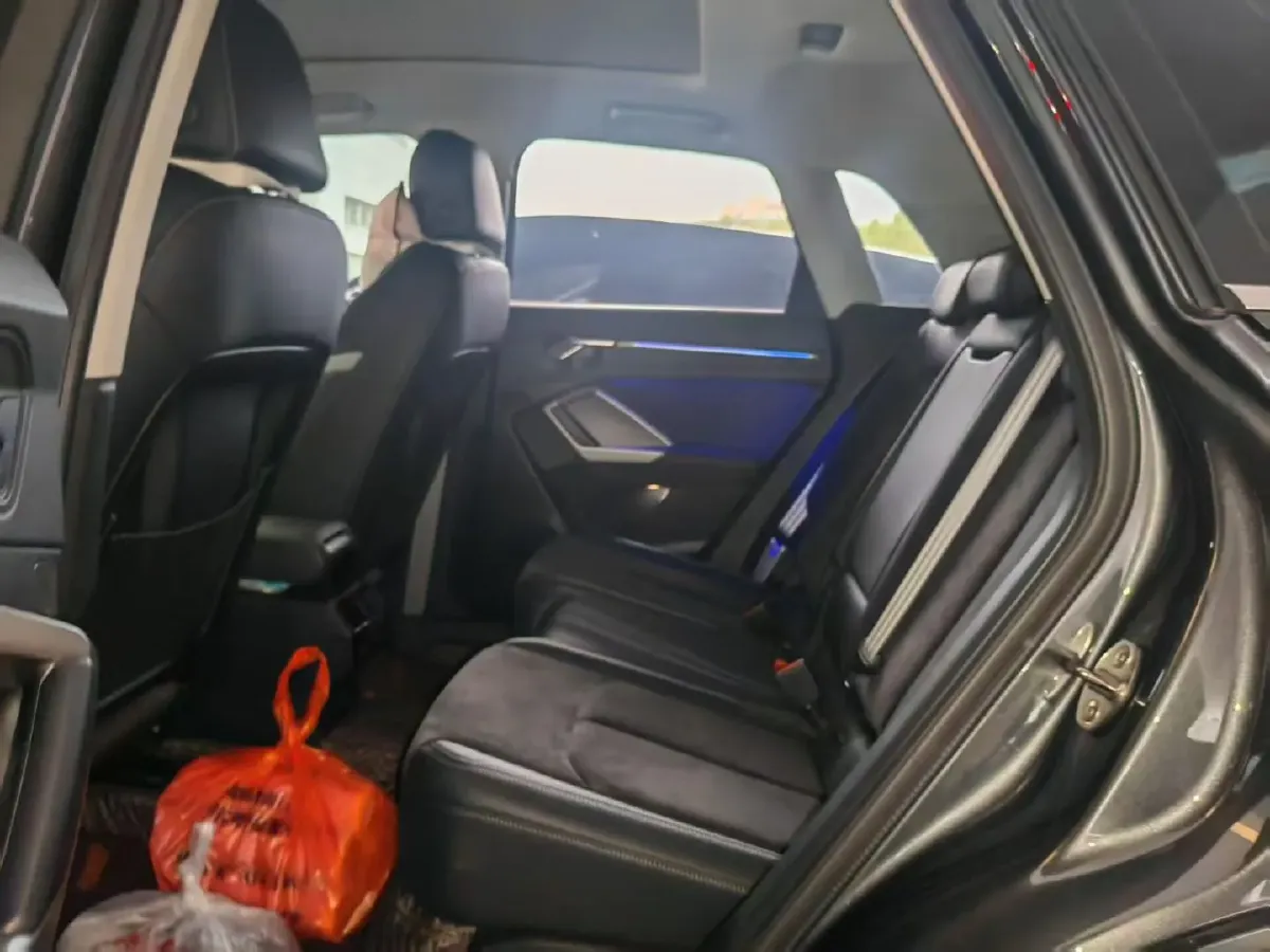 2019 Audi Q3 2.0T 186HP L4 7DCT,autocango,china used car exporter,china ev exporter,chinese used car exporter,chinese used ev exporter