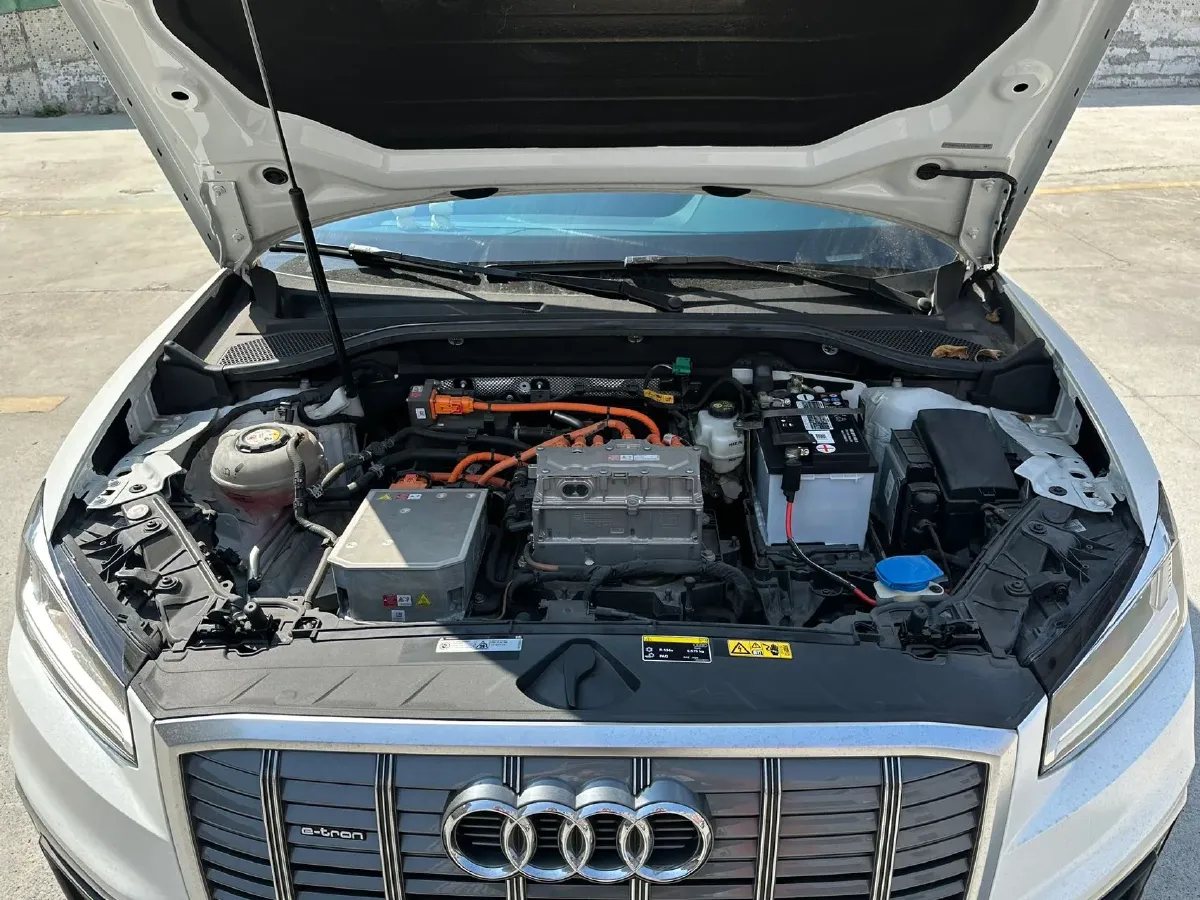 2019 Audi Q2L e-tron BEV 39.7KWH,autocango,china used car exporter,china ev exporter,chinese used car exporter,chinese used ev exporter