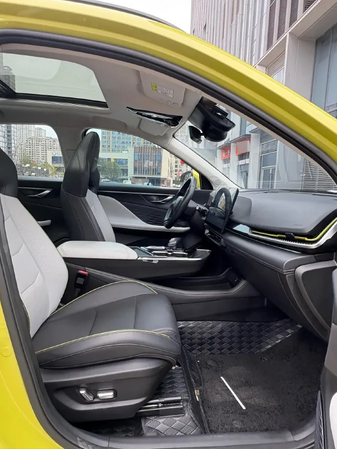 2022 BeiJing Auto Rubik 1.5T 188HP L4 7DCT,autocango,china used car exporter,china ev exporter,chinese used car exporter,chinese used ev exporter