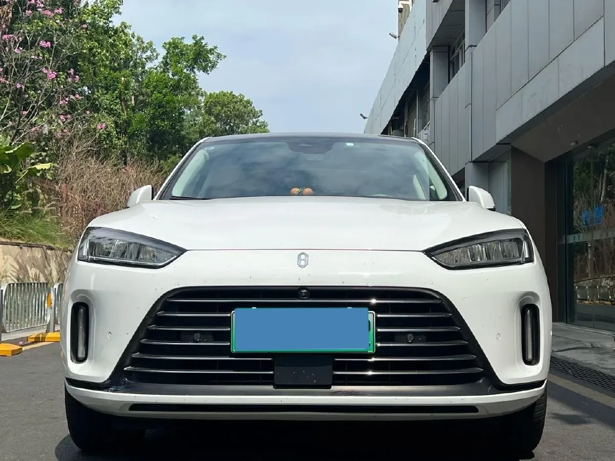 2022 JMC YuHu 7 2.0T 141HP L4 8AT,autocango,china used car exporter,china ev exporter,chinese used car exporter,chinese used ev exporter