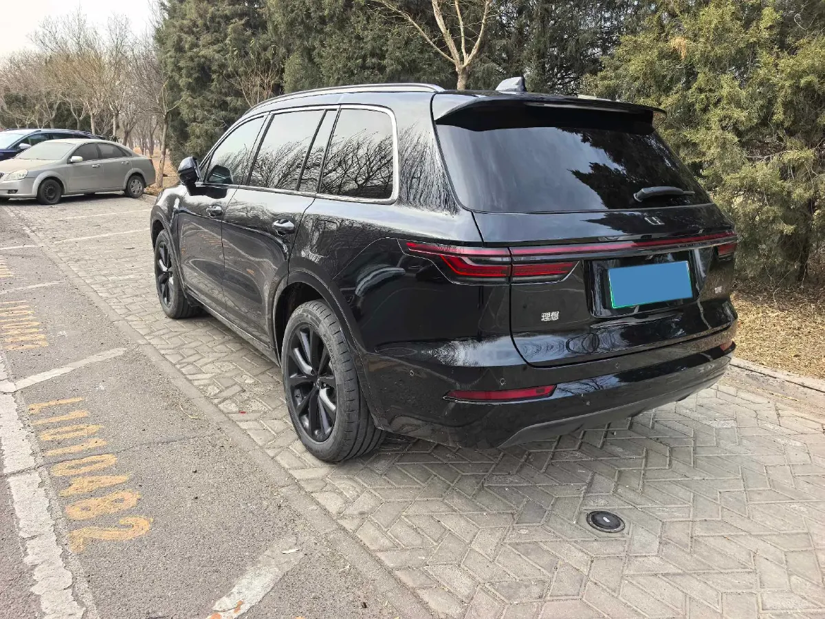 2021 Li ONE Range Extended 131HP REEV 40.5KWH,autocango,china used car exporter,china ev exporter,chinese used car exporter,chinese used ev exporter