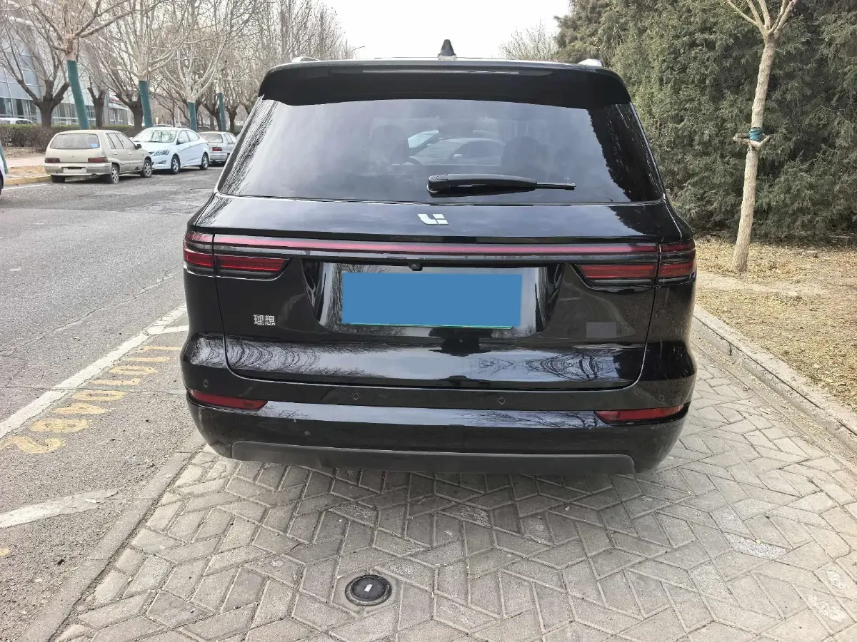 2021 Li ONE Range Extended 131HP REEV 40.5KWH,autocango,china used car exporter,china ev exporter,chinese used car exporter,chinese used ev exporter