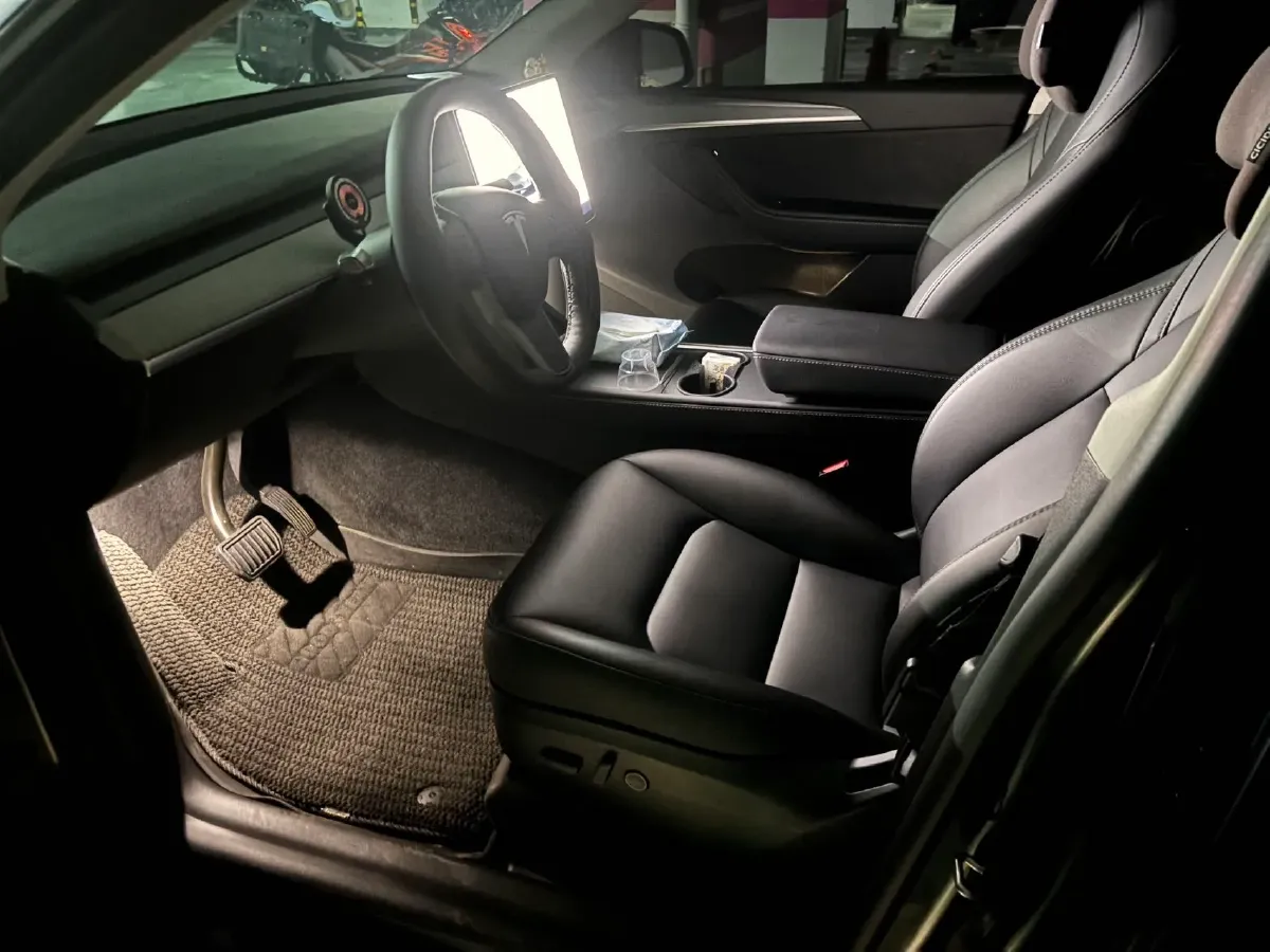 2024 Iveco OuSheng BEV 77.28KWH,autocango,china used car exporter,china ev exporter,chinese used car exporter,chinese used ev exporter