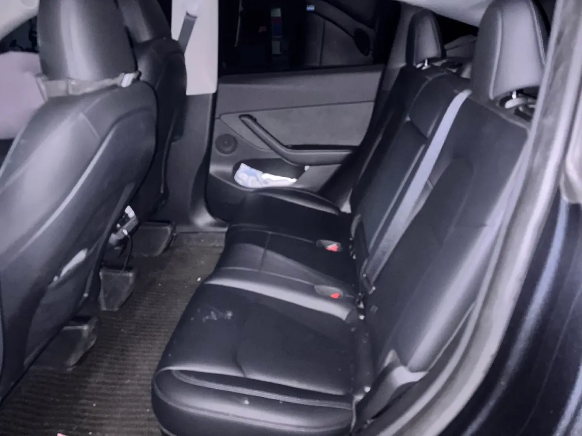 2024 Iveco OuSheng BEV 77.28KWH,autocango,china used car exporter,china ev exporter,chinese used car exporter,chinese used ev exporter