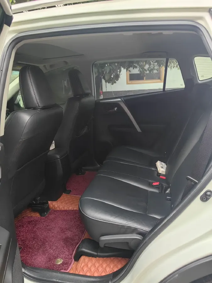 2016 Mitsubishi Outlander 2.0L 150HP L4 CVT,autocango,china used car exporter,china ev exporter,chinese used car exporter,chinese used ev exporter