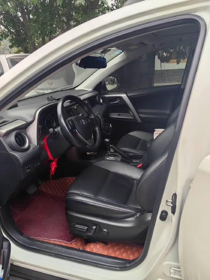 2016 Mitsubishi Outlander 2.0L 150HP L4 CVT,autocango,china used car exporter,china ev exporter,chinese used car exporter,chinese used ev exporter