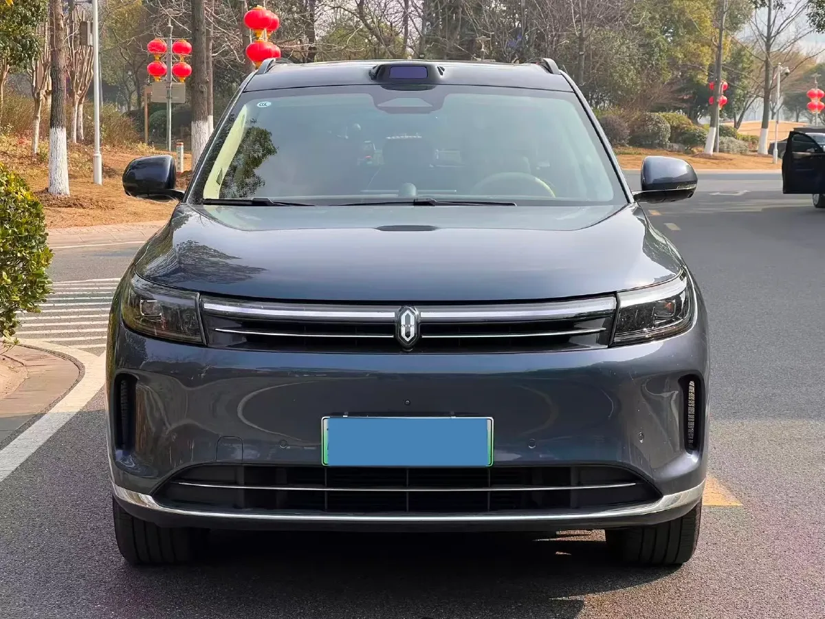 2024 AITO AITO M7 1.5T 152HP L4 REEV 42KWH,autocango,china used car exporter,china ev exporter,chinese used car exporter,chinese used ev exporter