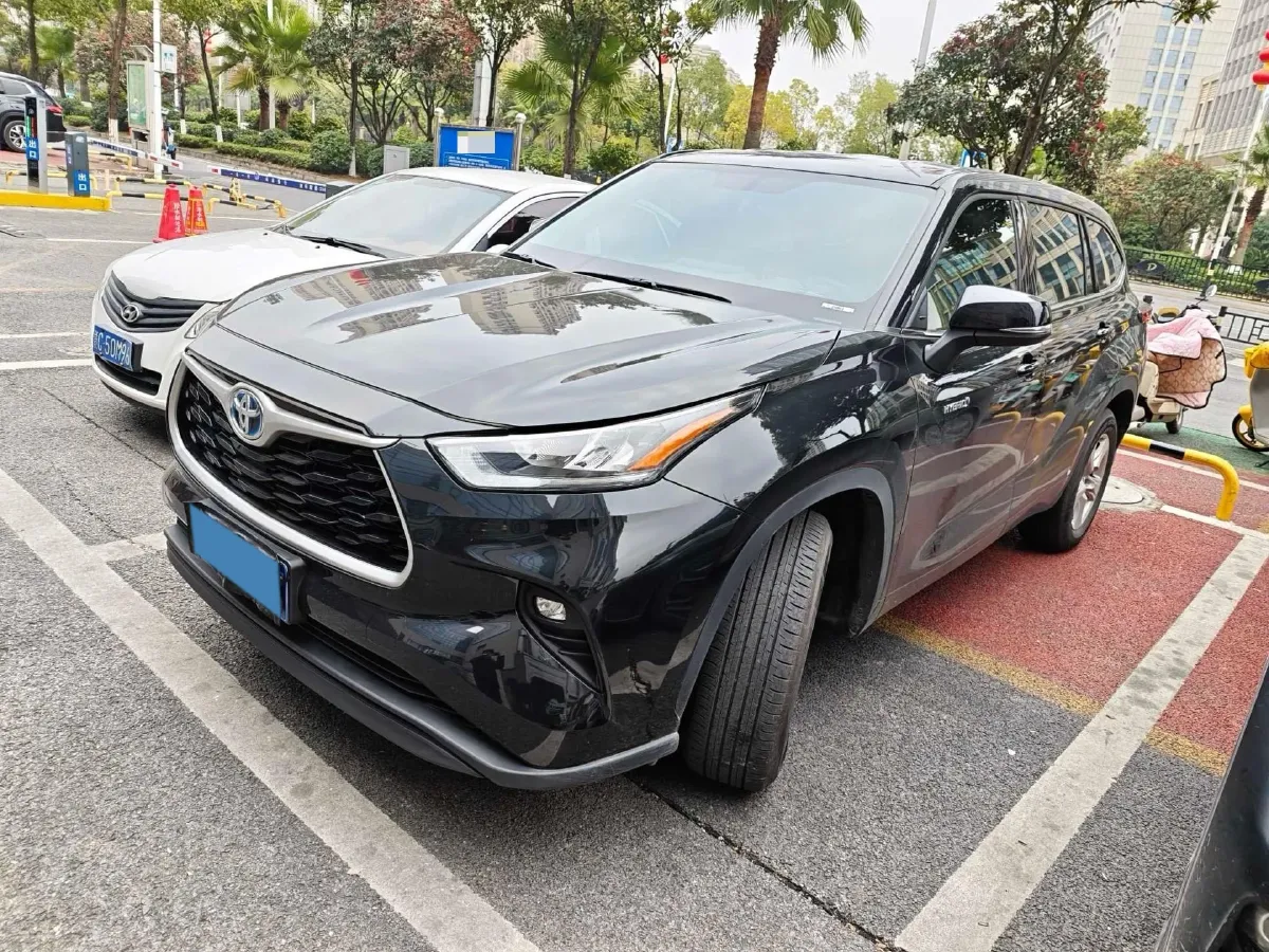2023 Toyota Highlander 2.5L 189HP L4 E-CVT Hybrid,autocango,china used car exporter,china ev exporter,chinese used car exporter,chinese used ev exporter