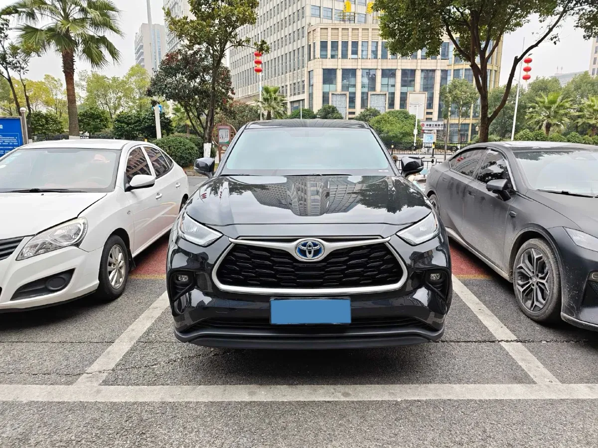 2023 Toyota Highlander 2.5L 189HP L4 E-CVT Hybrid,autocango,china used car exporter,china ev exporter,chinese used car exporter,chinese used ev exporter