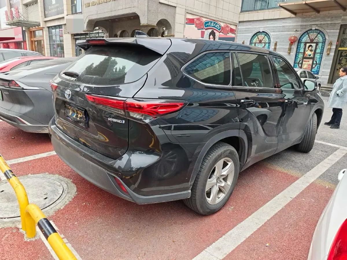 2023 Toyota Highlander 2.5L 189HP L4 E-CVT Hybrid,autocango,china used car exporter,china ev exporter,chinese used car exporter,chinese used ev exporter