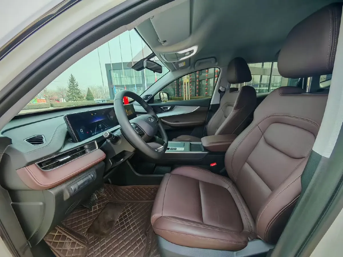 2025 Chery Tiggo 7 1.5T 156HP L4 CVT,autocango,china used car exporter,china ev exporter,chinese used car exporter,chinese used ev exporter