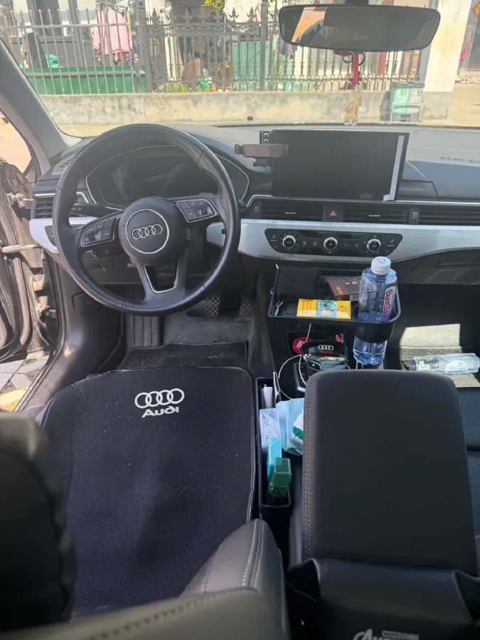 2020 Audi A4L 2.0T 190HP L4 7DCT,autocango,china used car exporter,china ev exporter,chinese used car exporter,chinese used ev exporter