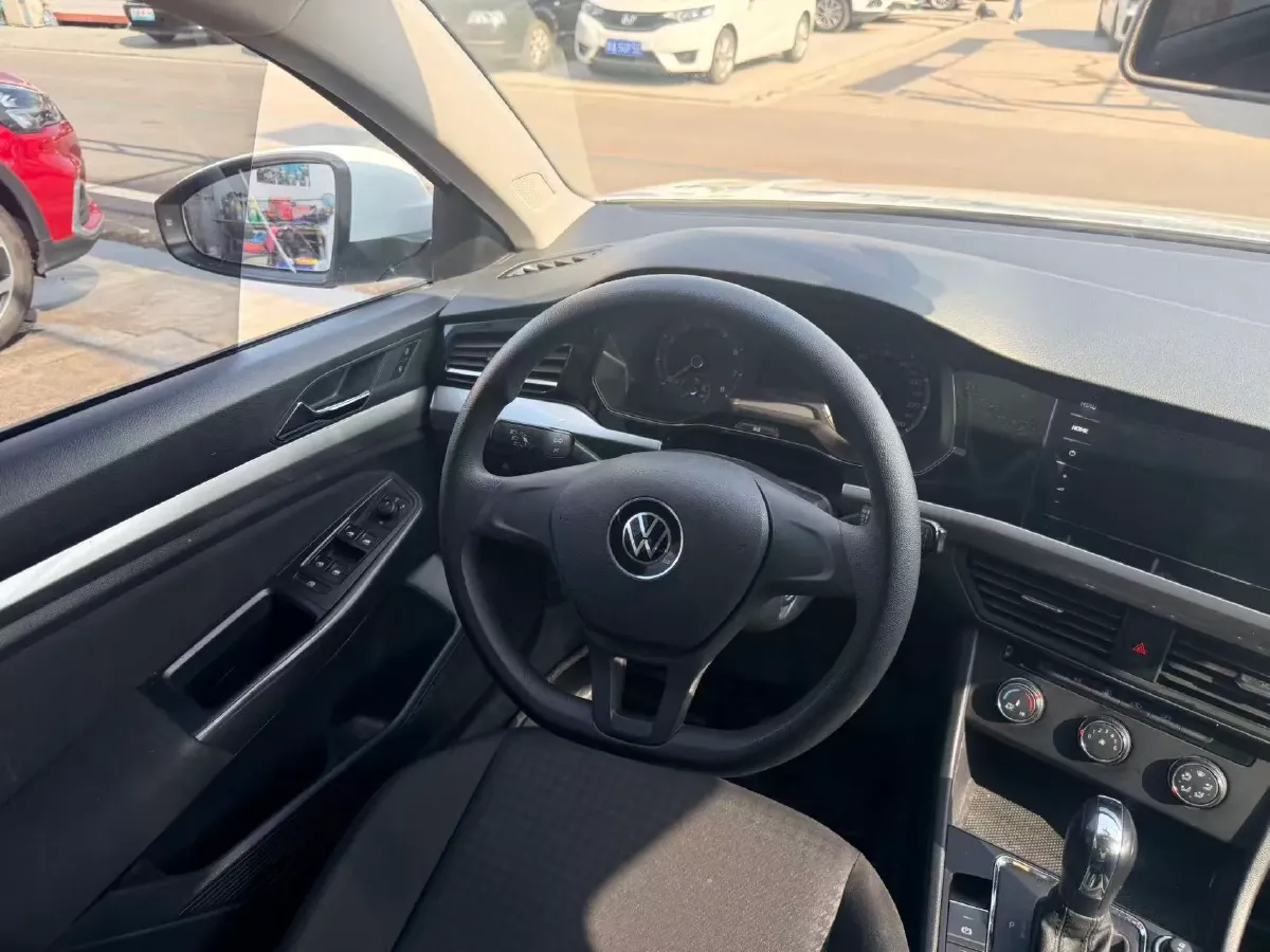 2021 Volkswagen Bora 1.5L 113HP L4 6AT,autocango,china used car exporter,china ev exporter,chinese used car exporter,chinese used ev exporter