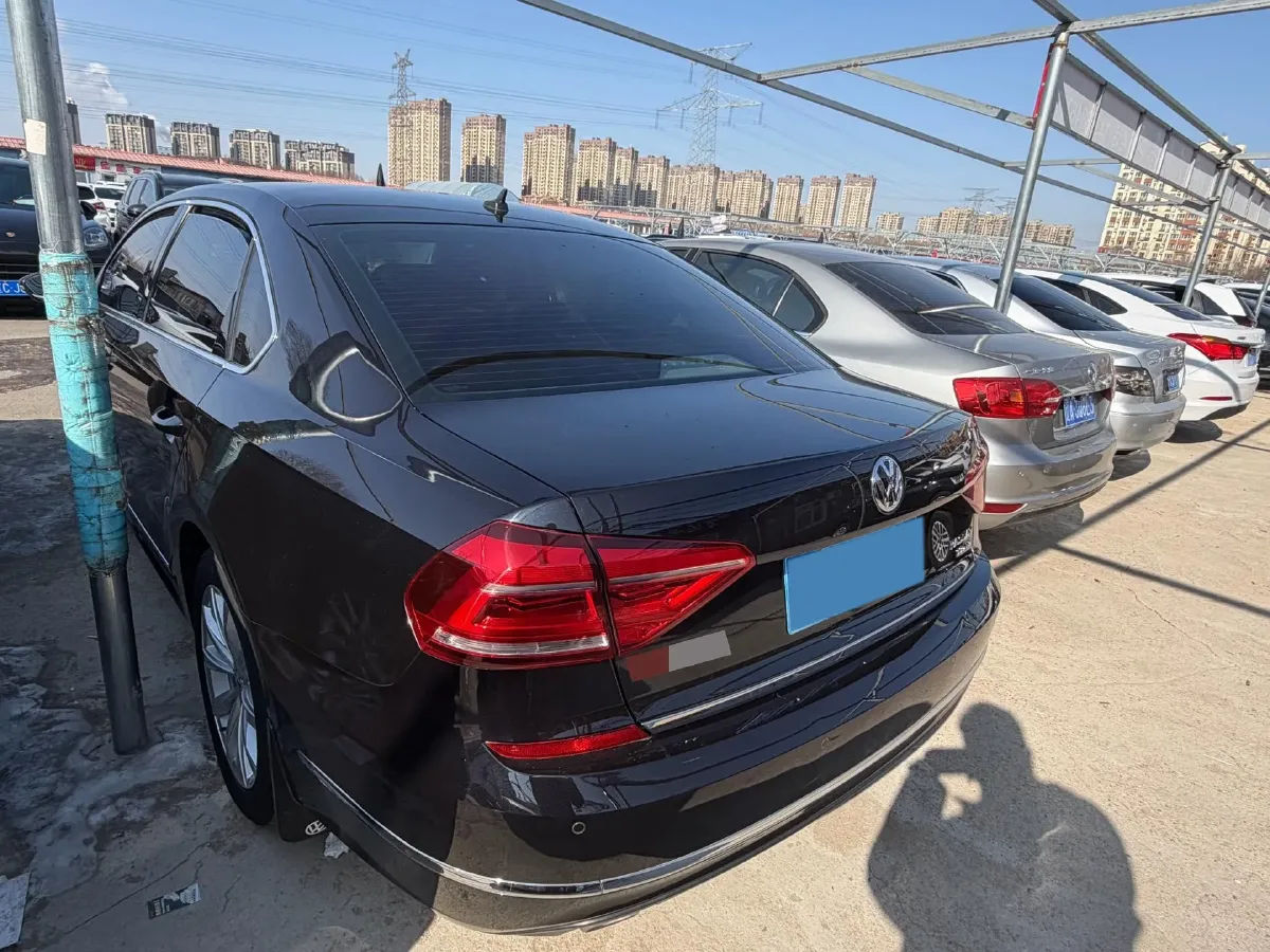 2016 Volkswagen Passat 1.8T 180HP L4 7DCT,autocango,china used car exporter,china ev exporter,chinese used car exporter,chinese used ev exporter