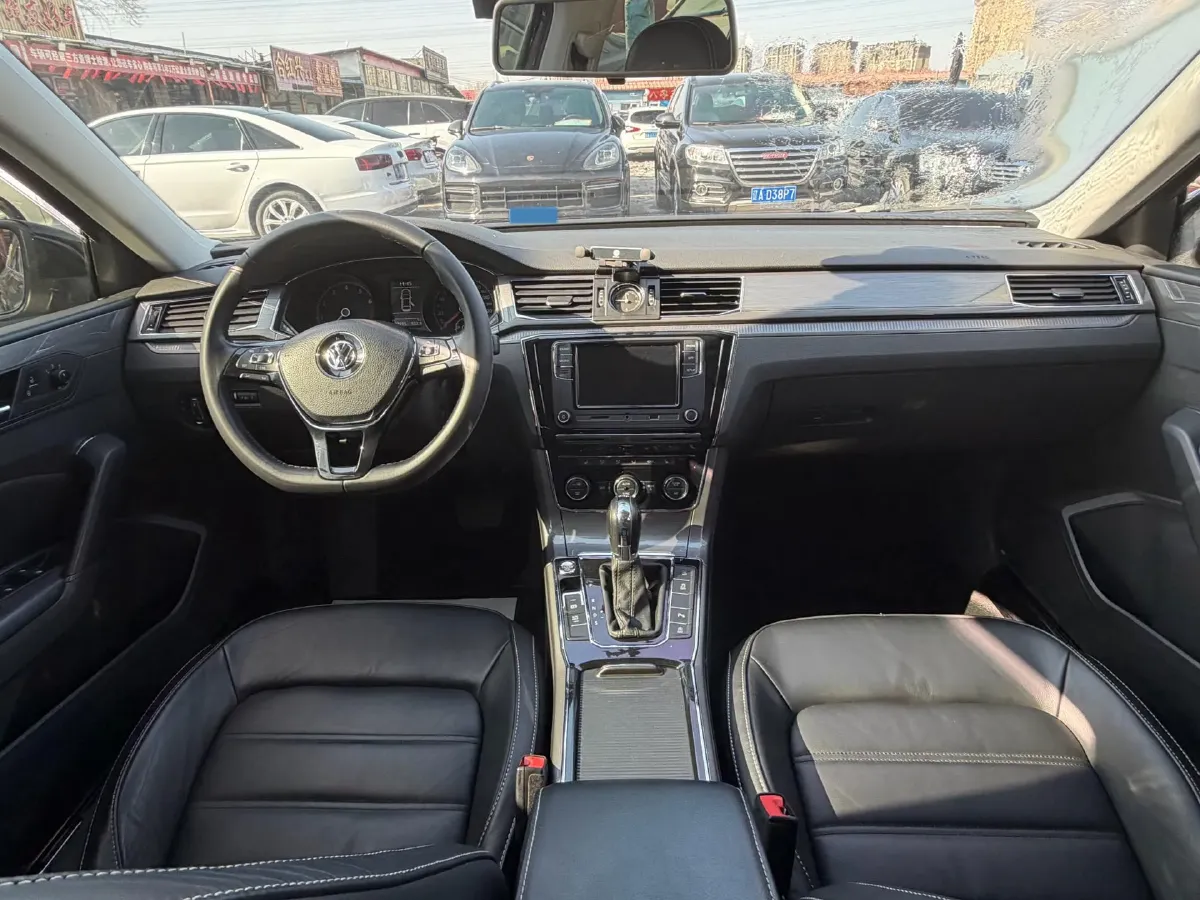 2016 Volkswagen Passat 1.8T 180HP L4 7DCT,autocango,china used car exporter,china ev exporter,chinese used car exporter,chinese used ev exporter