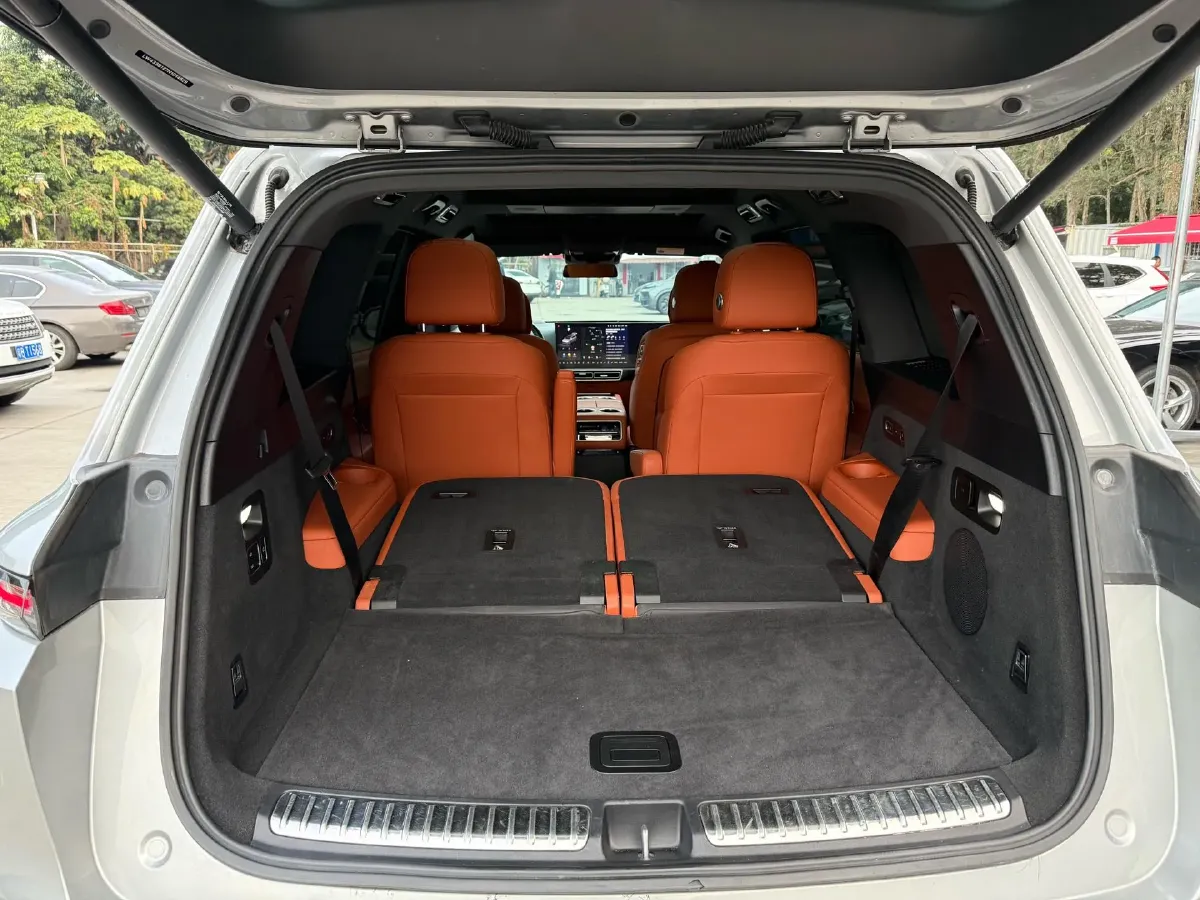 2022 Li L9 Range Extended 154HP REEV 42.6KWH,autocango,china used car exporter,china ev exporter,chinese used car exporter,chinese used ev exporter