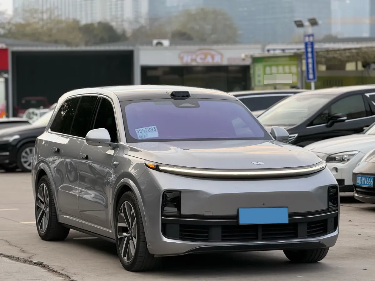 2022 Li L9 Range Extended 154HP REEV 42.6KWH,autocango,china used car exporter,china ev exporter,chinese used car exporter,chinese used ev exporter
