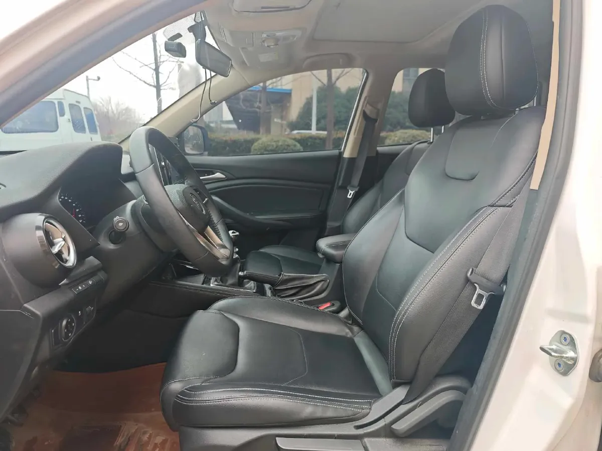 2020 BYD Song 1.5T 160HP L4 6MT,autocango,china used car exporter,china ev exporter,chinese used car exporter,chinese used ev exporter