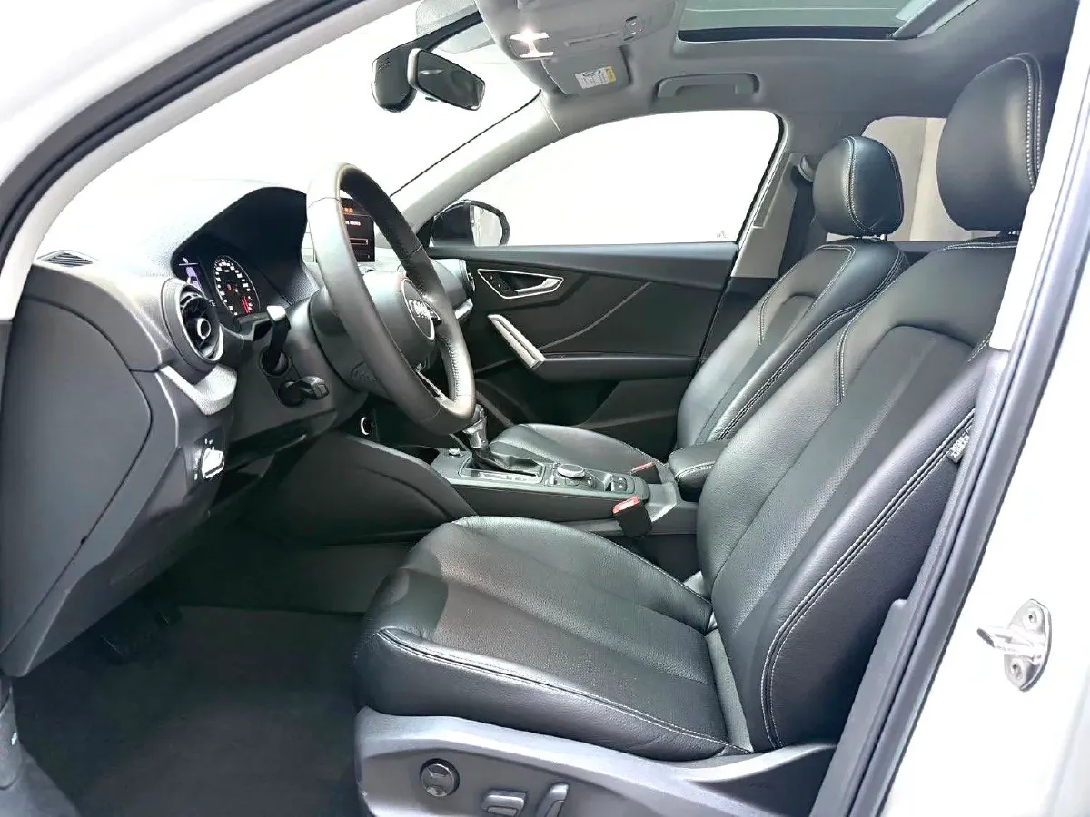 2021 Audi Q2L 1.4T 150HP L4 7DCT,autocango,china used car exporter,china ev exporter,chinese used car exporter,chinese used ev exporter