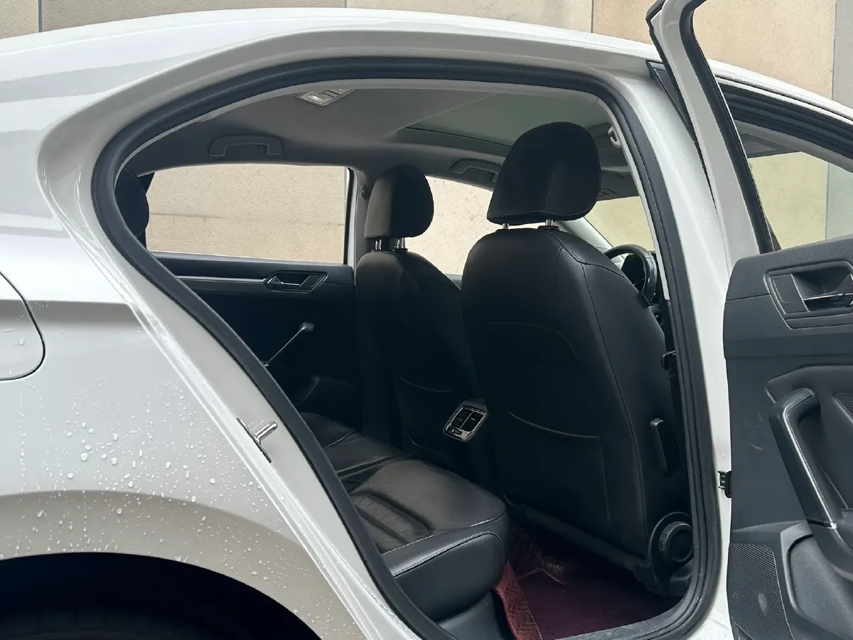 2017 Volkswagen Lamando 1.4T 150HP L4 7DCT,autocango,china used car exporter,china ev exporter,chinese used car exporter,chinese used ev exporter