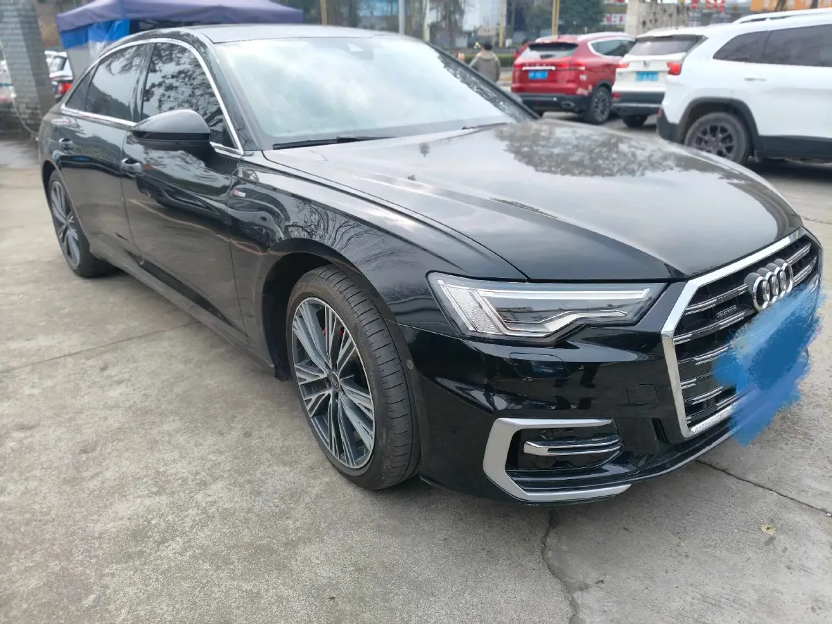 2024 Audi A6L 2.0T 245HP L4 7DCT,autocango,china used car exporter,china ev exporter,chinese used car exporter,chinese used ev exporter