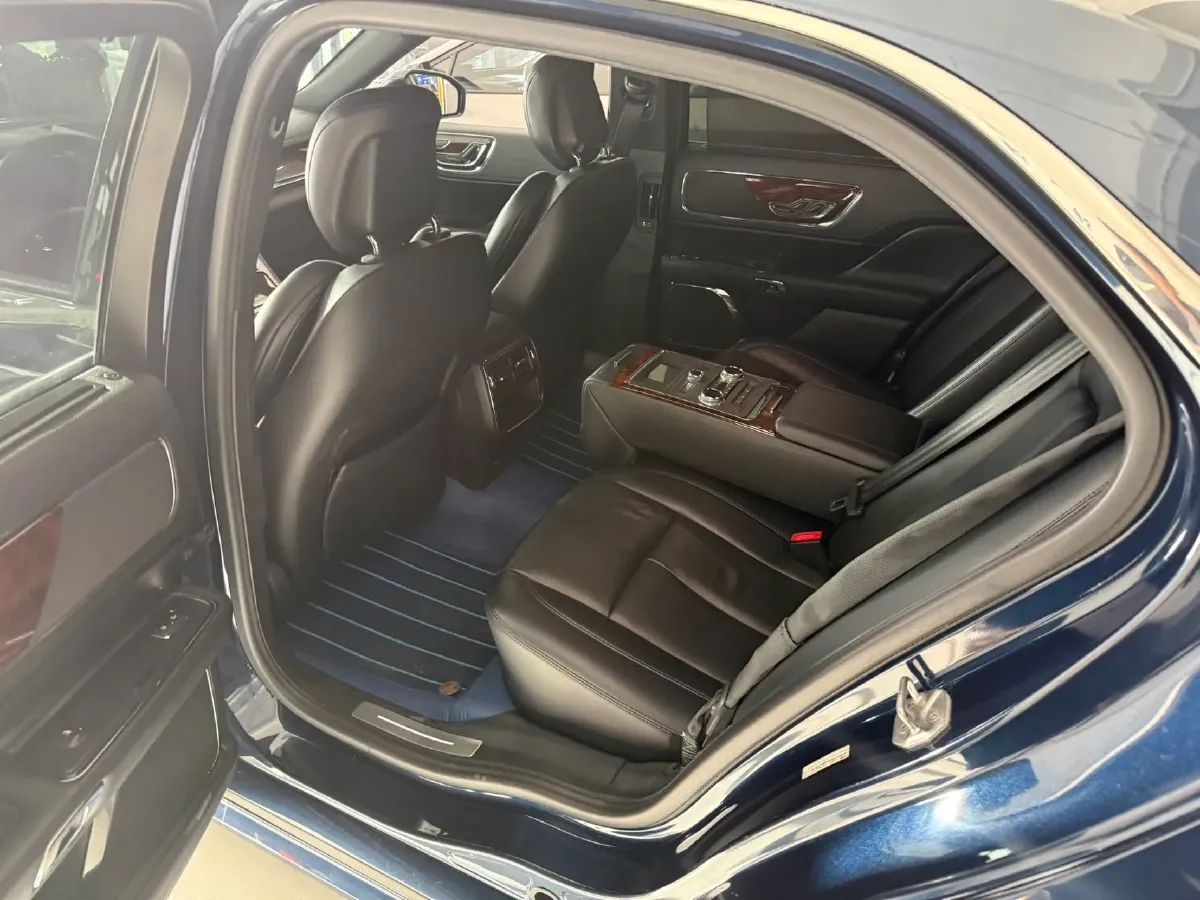 2017 Lincoln Continental 2.0T 261HP L4 6AT,autocango,china used car exporter,china ev exporter,chinese used car exporter,chinese used ev exporter