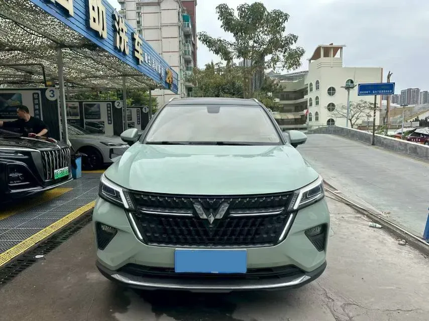 2021 WuLing XingChen 1.5T 147HP L4 CVT,autocango,china used car exporter,china ev exporter,chinese used car exporter,chinese used ev exporter