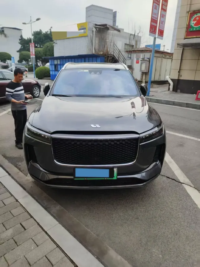 2020 Li ONE Range Extended 131HP REEV 40.5KWH,autocango,china used car exporter,china ev exporter,chinese used car exporter,chinese used ev exporter