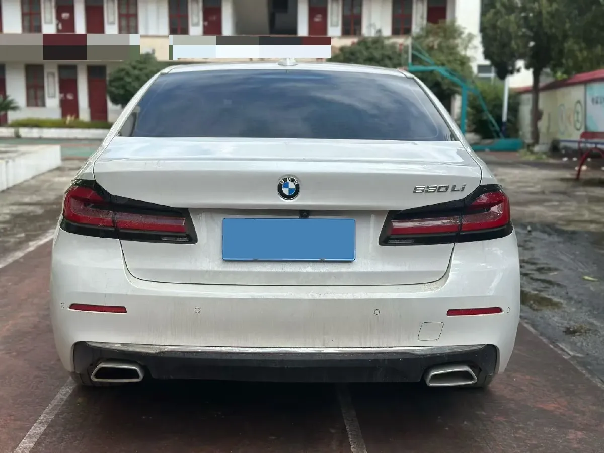 2021 BMW 5 Series 2.0T 252HP L4 8AT,autocango,china used car exporter,china ev exporter,chinese used car exporter,chinese used ev exporter