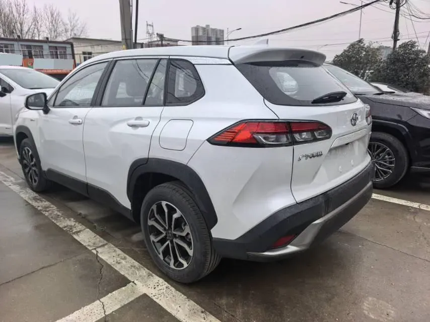 2024 Toyota Frontlander 2.0L 152HP L4 E-CVT Hybrid,autocango,china used car exporter,china ev exporter,chinese used car exporter,chinese used ev exporter